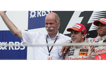 Und noch einer freute sich: der Dieter, der extra aus Stuttgart nach Indy kam, um dem Lewis und dem Fernando persönlich zu g...