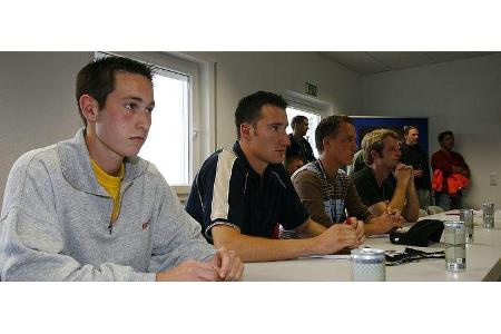 ... sollten drei durch Losglück ausgewählte junge Talente im Alter zwischen 18 und 25 Jahren ihr Können zeigen.