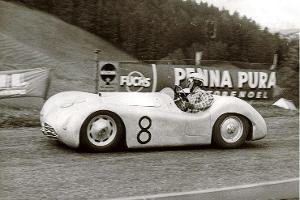 Karl Günther Bechem versteckte sich hinter dem Pseudonym Bernhard Nacke.