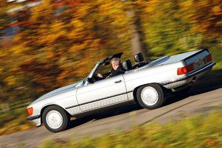 Mercedes R_107, Seitenansicht