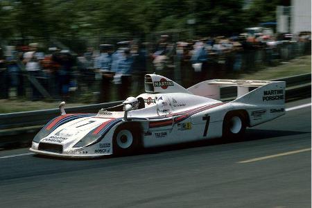 Aus einem weiteren Sieg in Le Mans wurde es derweil nichts, obwohl Reinhold Joest den Triumph schon zum Greifen nahe hatte.