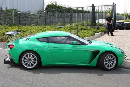 Aston Martin V12 Zagato Rennwagen
