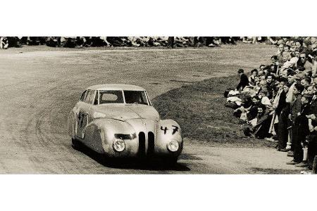 Erstes Rennen nach dem Krieg: 1947 siegt Karl Kling im Brescia-BMW von 1940.