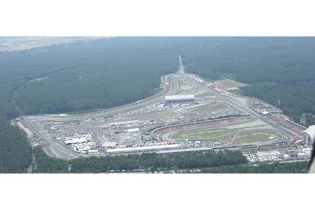 2002 wurde die Strecke erneut grundlegend umgebaut. Die LÃ¤nge wurde drastisch gekÃ¼rzt, aus der Hochgeschwindigkeitsstrecke...