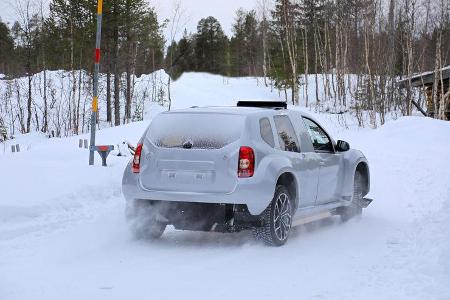 Erlkönig Dacia Duster Prototyp (Alpine SUV)