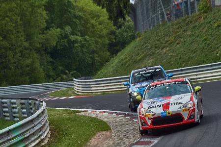 BMW 325i - Startnummer: #183 - Bewerber/Fahrer: Alessandro Salerno, Roberto F. Falcon, Marcos Adolfo Vazquez, Alfredo Tricar...