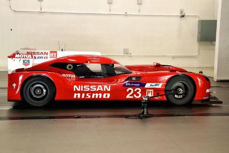 Nissan GT-R LM Nismo - LMP1 Le Mans Auto 2015