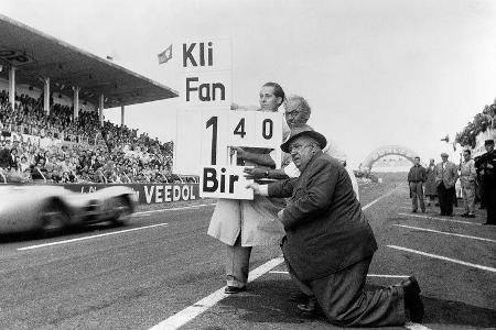 Alfred Neubauer - Mercedes - GP Frankreich 1954 R - Reims