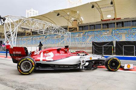 Antonio Giovinazzi - Alfa Romeo - F1-Test - Bahrain - 2. April 2019