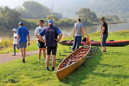 Wasserwanderer am Campingplatz Bootshaus bei Beverungen