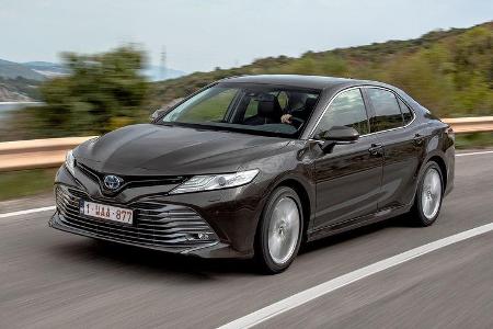 Toyota Camry Hybrid (2019)