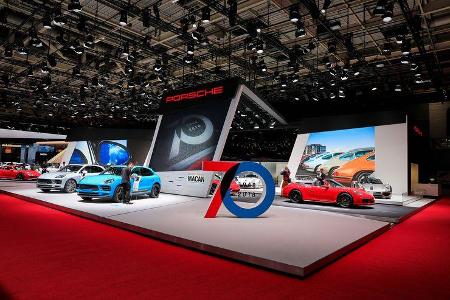 Porsche: Messestand Pariser Autosalon 2018