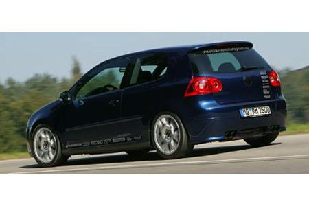 Innere Stärken: Bis auf die Vierrohr-Auspuffanlage und die 18-Zoll-Felgen hält sich der Raeder-GTI optisch zurück