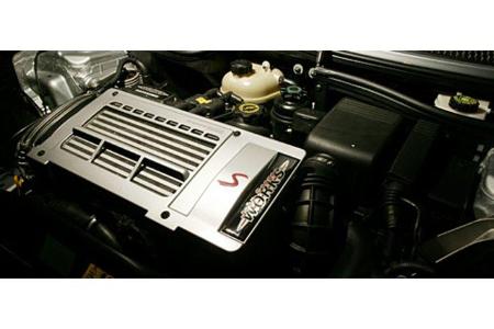 Lediglich der Works-Schriftzug gibt Aufschluss auf den Leistungszuwachs.