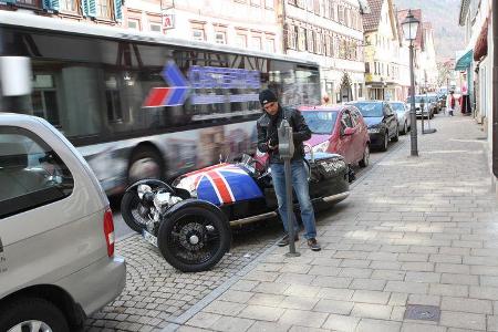 Morgan Threewheeler, Seitenansicht, Parken