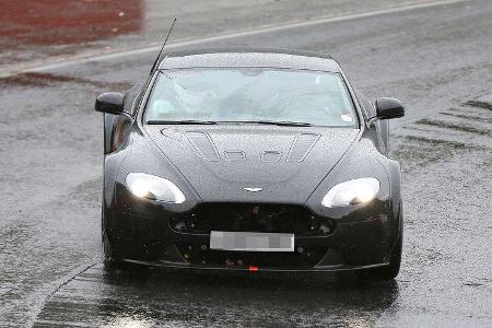 10/2014 Aston Martin Erlkönig