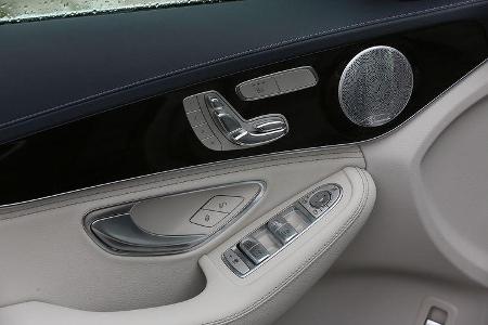 Mercedes C-Klasse, Türverkleidung, Sitzeinstellung