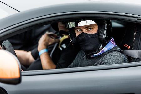 Aston Martin V12 Vantage GT12