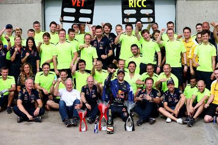 Red Bull-Siegerfoto - GP Kanada 2014