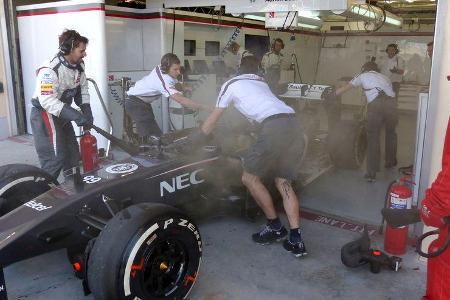 Sauber - Formel 1 - Test - Bahrain - 1. März 2014