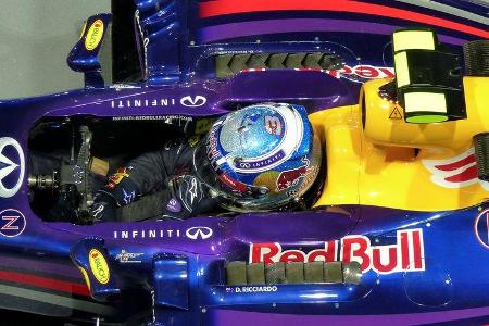 Daniel Ricciardo - Helm - GP Singapur 2014