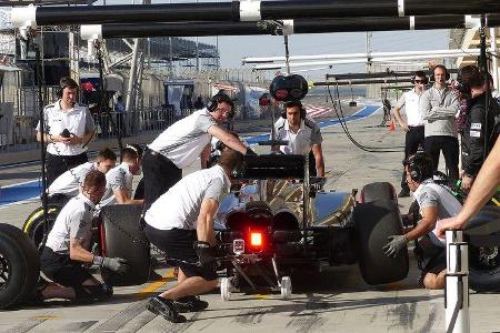 Jenson Button - McLaren - Formel 1 - Bahrain - Test - 21. Februar 2014