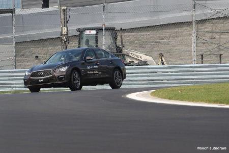 Sebastian Vettel - Sochi-Showrun - Infiniti Q50 - 2014
