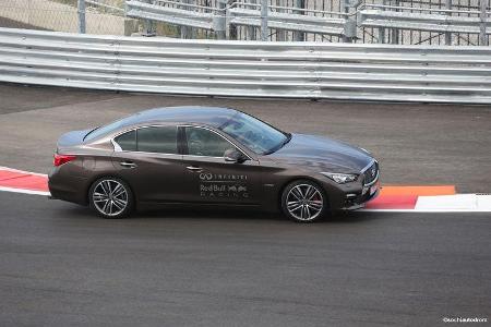 Sebastian Vettel - Sochi-Showrun - Infiniti Q50 - 2014