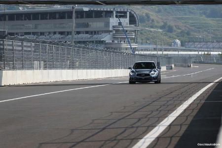 Sebastian Vettel - Sochi-Showrun - Infiniti Q50 - 2014