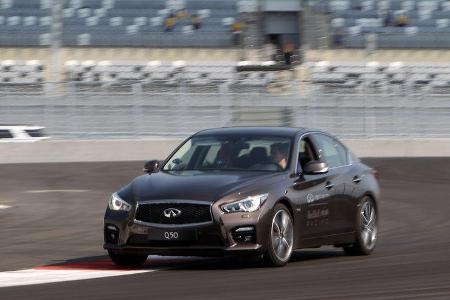 Sebastian Vettel - Sochi-Showrun - Infiniti Q50 - 2014