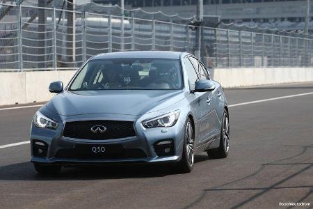 Sebastian Vettel - Sochi-Showrun - Infiniti Q50 - 2014