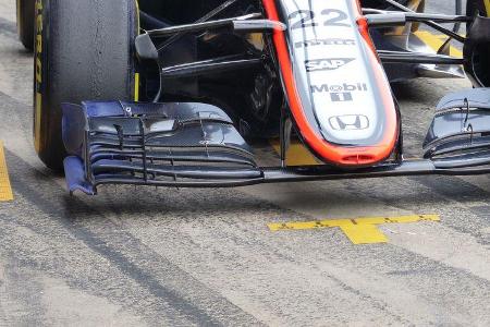 Jenson Button - McLaren - Formel 1-Test - Barcelona - 21. Februar 2015