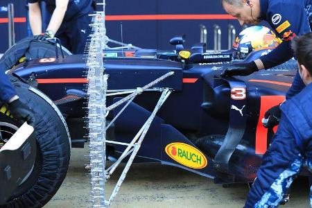 Daniel Ricciardo - Red Bull - Formel 1 - Test - Barcelona - 7. März 2017