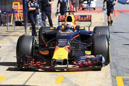 Daniel Ricciardo - Red Bull - Formel 1 - Test - Barcelona - 7. März 2017