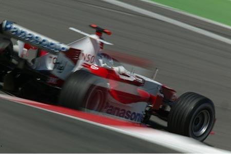 Jarno Trulli ist einer der meistgefürchteten Männer im Starterfeld. Er ist ein Ass in der Qualifikation, im Rennen steht er ...