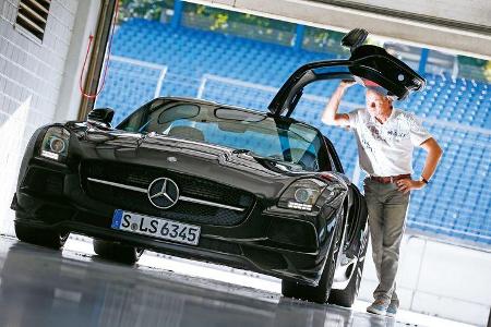 Mercedes SLS AMG Black Series, Frontansicht, Flügeltür
