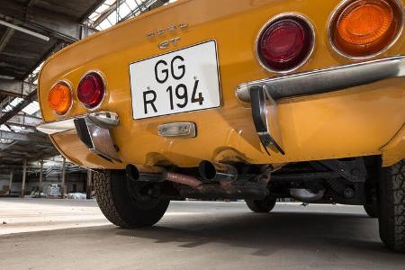 Opel GT, Heckleuchte, Auspuff