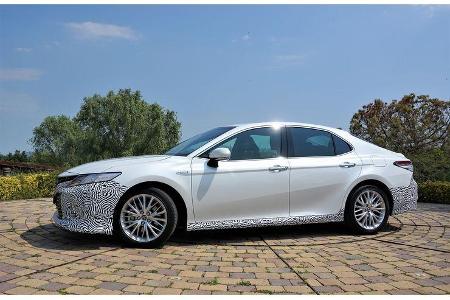 07/2018, Toyota Camry Hybrid Covered Drive