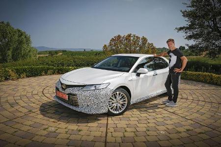 07/2018, Toyota Camry Hybrid Covered Drive