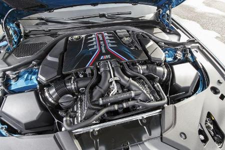 BMW M5, Motor