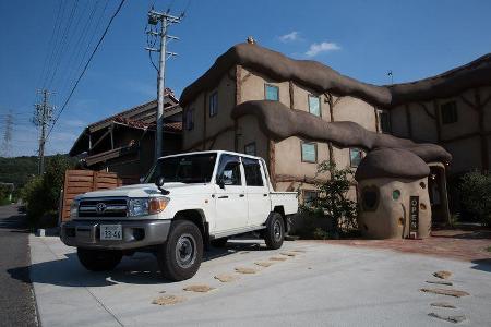 Toyota Land Crusier 70
