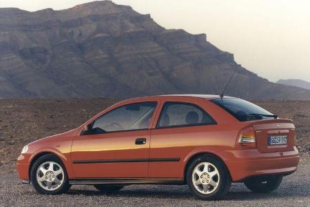 Opel Astra 1.6, Seitenansicht
