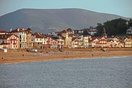 Mobil-Tour durch Aquitanien