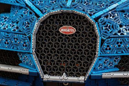 Lego Technic Bugatti Chiron 1:1