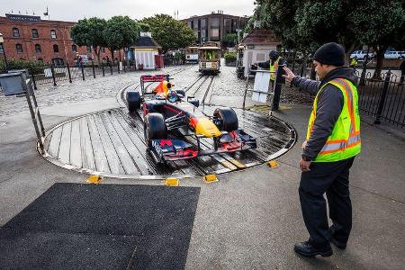 Daniel Ricciardo - Red Bull RB7 - F1 - Roadtrip USA - 2018