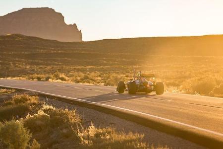 Daniel Ricciardo - Red Bull RB7 - F1 - Roadtrip USA - 2018
