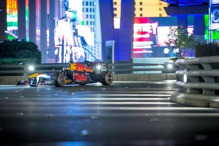 Daniel Ricciardo - Red Bull RB7 - F1 - Roadtrip USA - 2018