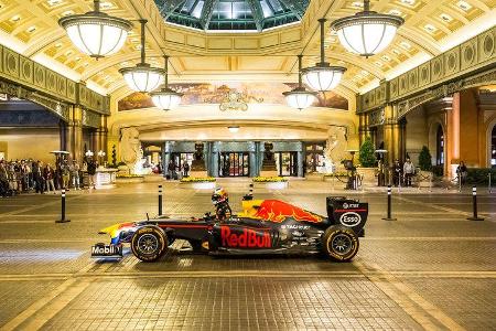 Daniel Ricciardo - Red Bull RB7 - F1 - Roadtrip USA - 2018