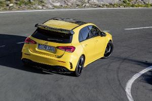 Der neue Mercedes-AMG A 35 4MATIC: Neuer Einstieg in die Welt der Driving Performance  The new Mercedes-AMG A 35 4MATIC: New...