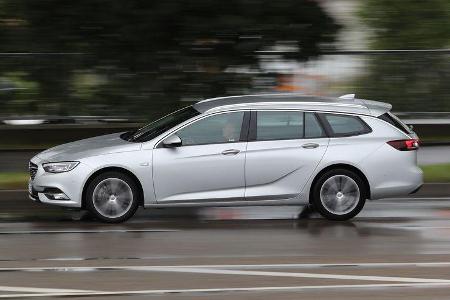 Opel Insignia Sports Tourer 2.0 Diesel, Seitenansicht